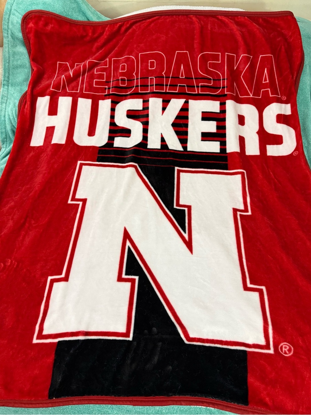Northwest Silk Touch 50” X 60” NCAA Nebraska Cornhuskers Sherpa Throw Blanket